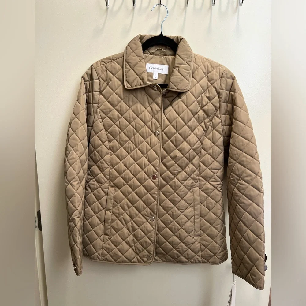 Calvin Klein Quilted Water Resistant Short Jacket - Picture 1 of 2